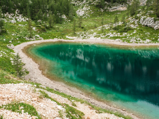 Triglav Lakes Valley: Slovenia’s Alpine Lake Wonderland